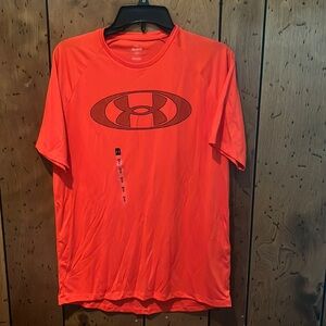 Mens UA t-shirt